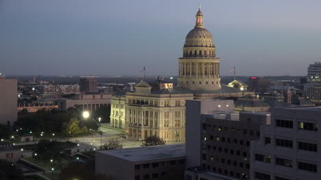Texas-Austin-Zoom-Out-From-State-House