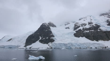Antarktis-Zoomt-Zum-Gletscher