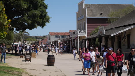 California-San-Diego-Old-Town-Colorado-House-Street-Scene-With-Tourists