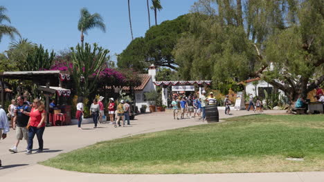 California-San-Diego-Old-Town-Tourists-Strolling