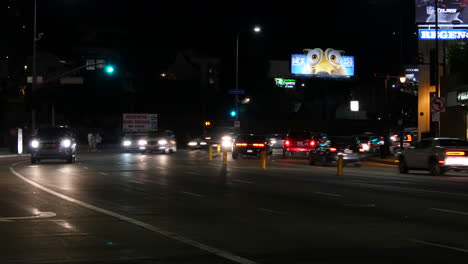 Los-Angeles-Hollywood-Verkehr-Auf-Straßen-In-Der-Nacht