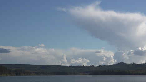 Washington-Silver-Lake-Und-Wolkenpfanne