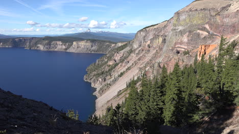 Oregon-Crater-Lake-Pumice-Castle-And-Lake-View-Pan-And-Zoom