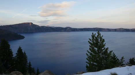 Oregon-Crater-Lake-Late-Evening-Clouds