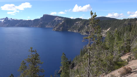 Oregon-Crater-Lake-Pan-To-Sun-On-Water