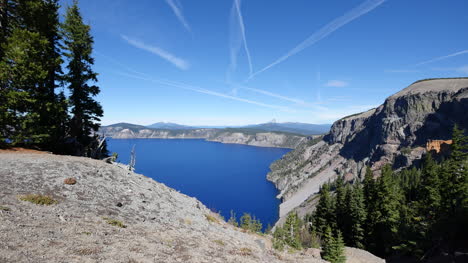 Oregon-Crater-Lake-View-With-Geological-Features