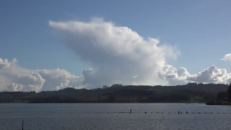 Nube-De-Washington-Sobre-Lapso-De-Tiempo-De-Silver-Lake