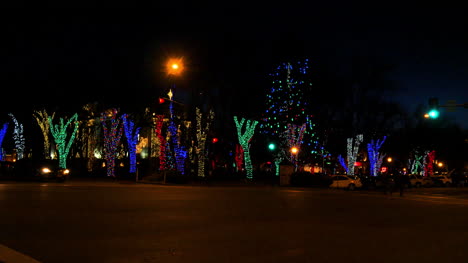 Arizona-Prescott-Christmas-Lights-And-Cars