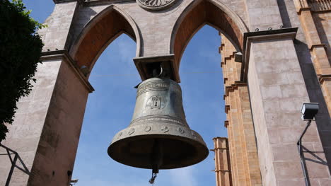 Mexico-Arandas-Large-Bell-Hanging
