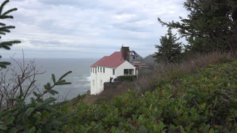 Oregon-Cape-Foulweather-Zoom-In