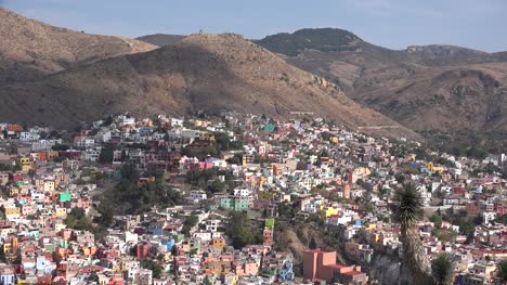 Mexico-Guanajuato-Shadows-Move