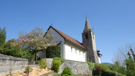 Schweizer-Kapelle-Auf-Hügel