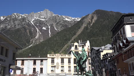 France-Chamonix-Statues-Point-Toward-Mountain