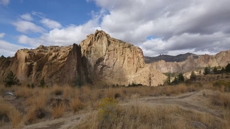 Oregon-Smith-Rocks-view-with-clouds-time-lapse