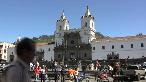 Ecuador-Quito-church