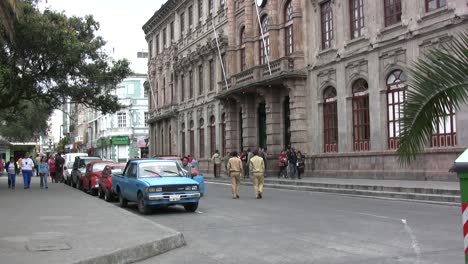 Ecuador-Ciudad-De-Ambato