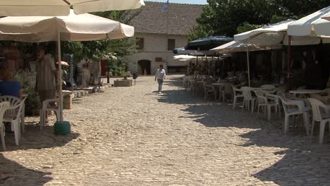 Chipre-Omodos-Village-Street