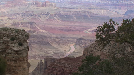 Arizona-Grand-Canyon-River-by-globescope