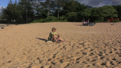 Hawaii-Kauai-Entspannung-Am-Sandstrand-2