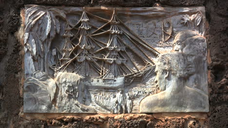 Kauai-Sailing-ship-carving-2