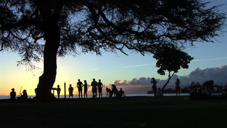Maui-Lahaina-People-on-seawall-sunset