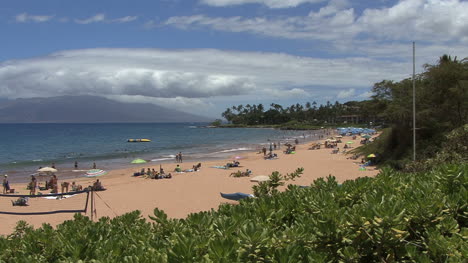Gente-Del-Sur-De-Maui-En-La-Playa