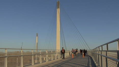 Omaha-Bike-on-footbridge