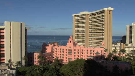 Waikiki-hotels-8