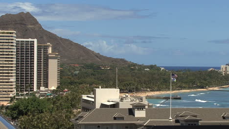 Waikiki-hotels-and-flag-and-Diamond-Head