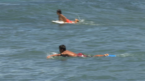 Waikiki-Surfer-6