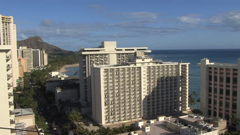 Waikiki-hetels-viewed-from-above