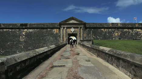 San-Juan-El-Morro-Eingang