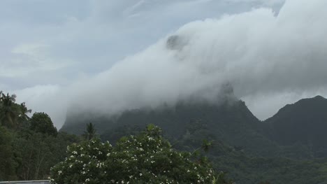 Moorea-Tropische-Wolken-Zeitraffer