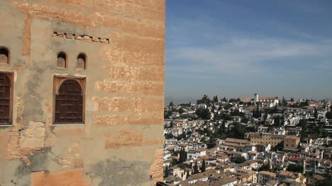 Alhambra-wall-and-town