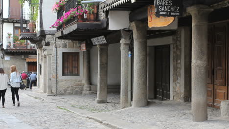 Spain-La-Alberca-stone-columns
