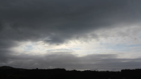Dunkle-Wolken-Nordspanien