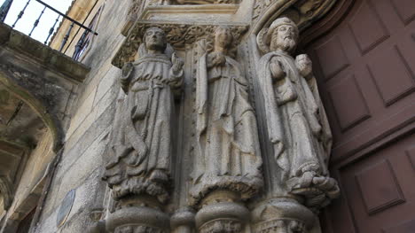 Santiago-carving-of-saints-on-church