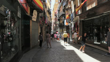 Toledo-narrow-street