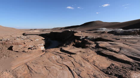 Atacama-Valle-de-la-Luna-stream-bed