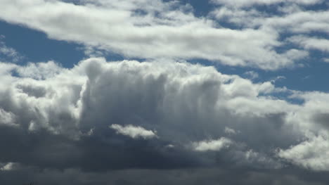 Patagonien-Tonnenförmige-Wolke