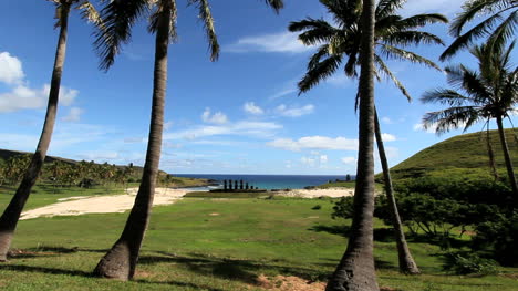 Anakena-Beach-palm-frame-on-Easter-Island