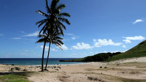 Anakena-Beach-sand-and-sky-on-Easter-Island