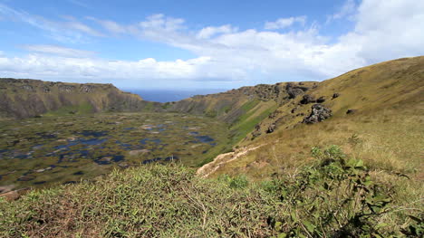Easter-Island-Rano-Kau-crater-rim-and-ponds-12