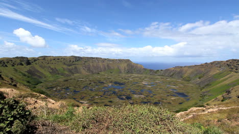 Easter-Island-Rano-Kau-crater-c2