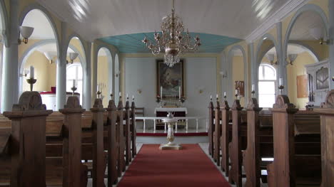 Grönland-Qaqortoq-Im-Kirchenaltar