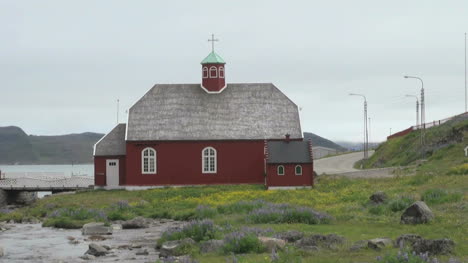 Greenland-Qaqortoq-church-s6
