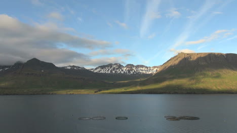 Island-Mjoifjördur-Fjord-Aussicht-4a