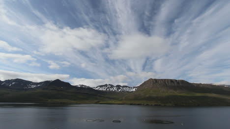 Islandia-Fiordo-Moja-Mañana-Nube