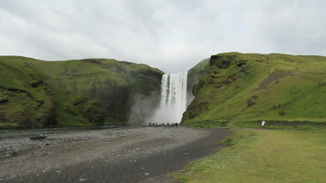 Iceland-Skogafoss-waterfall-over-cliffs