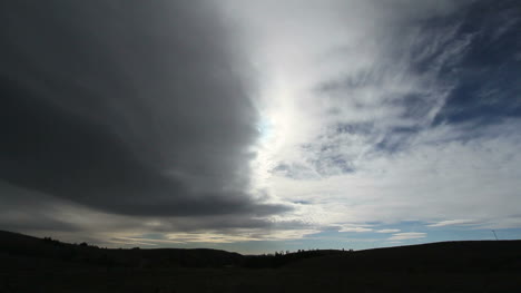Dark-cloud-and-sun